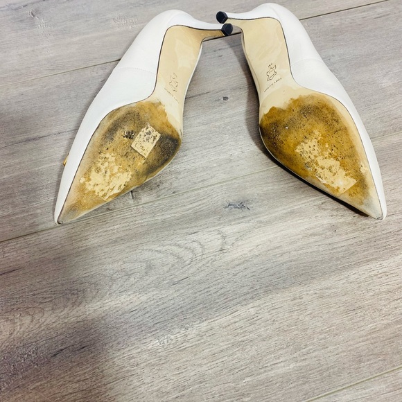 Use woman Tory Burch Eleanor Pointed Toe Pump shoe size 8M
No box - Picture 11 of 12